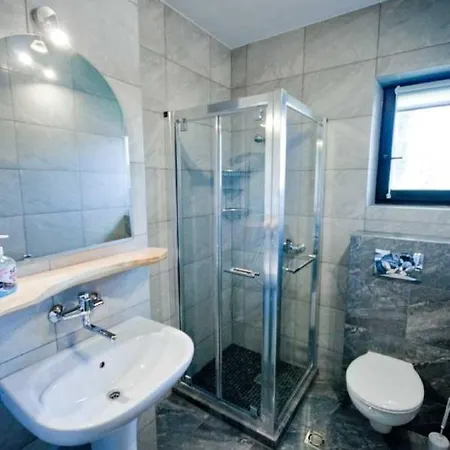 Wynajem Pokoi Franciszek Wolski Homestay *